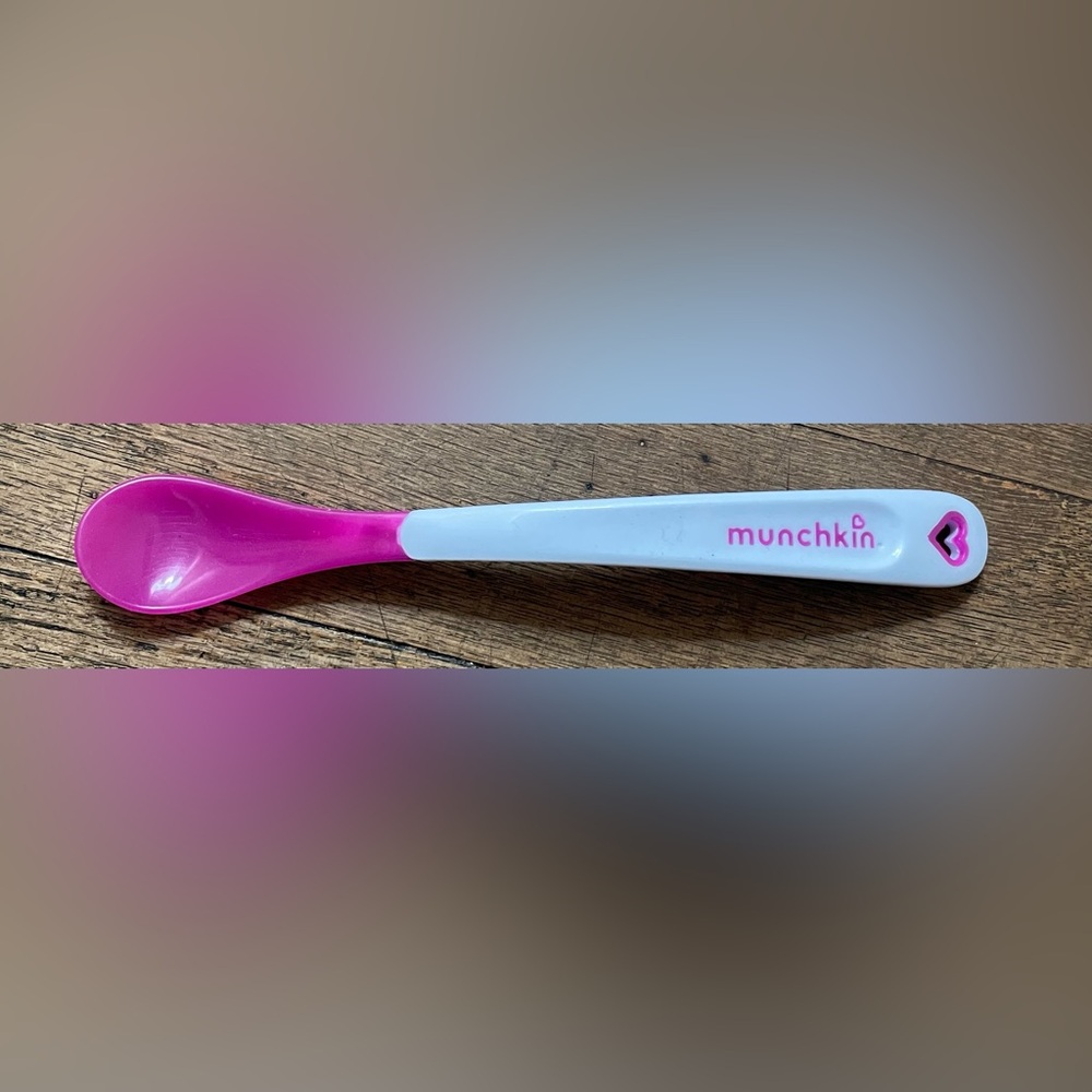 Munchkin Spoon Purple